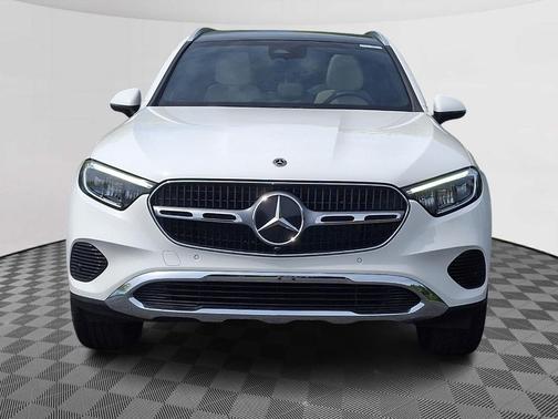 Polar White 2026 Mercedes-Benz GLC 300 Base 4MATIC
