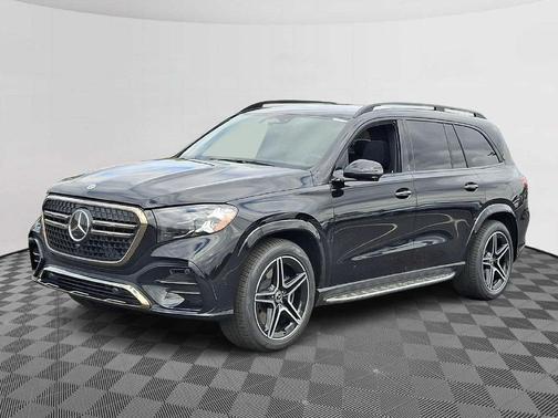 Black 2027 Mercedes-Benz GLS 450