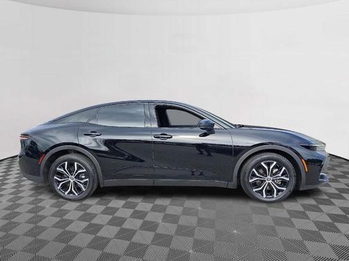 2023 Toyota Crown XLE