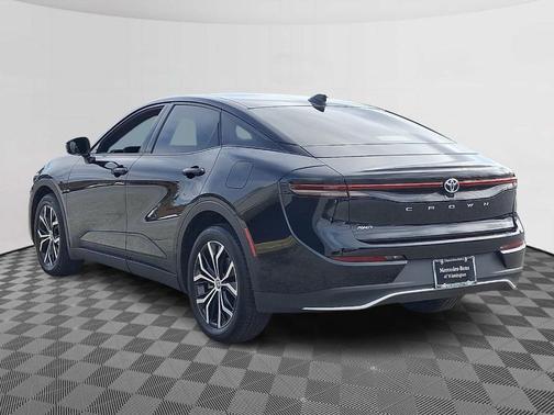 2023 Toyota Crown XLE