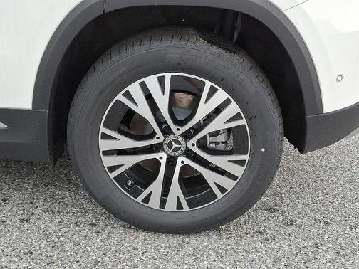2025 Mercedes-Benz GLA 250 Base 4MATIC