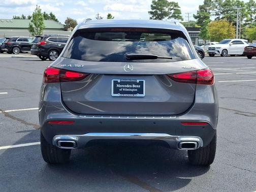 Metallic 2026 Mercedes-Benz GLA 250 Base 4MATIC