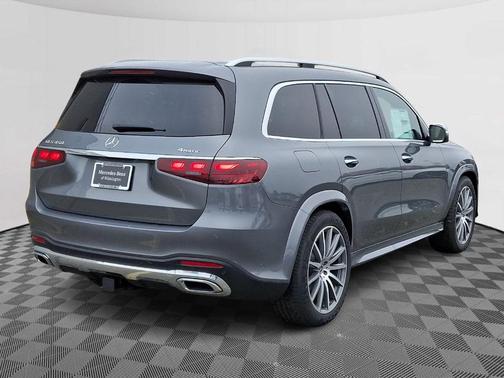 2025 Mercedes-Benz GLS 450 4MATIC