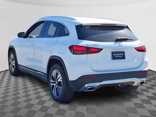 2025 Mercedes-Benz GLA 250 Base 4MATIC