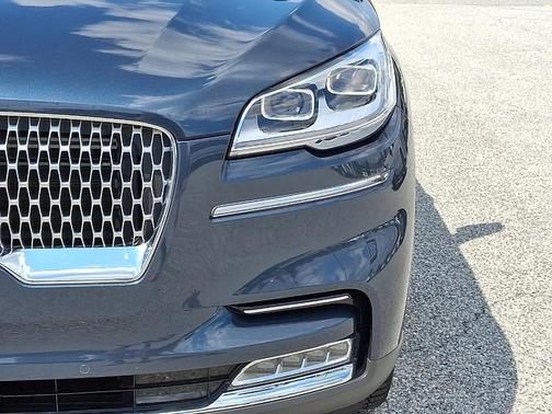 2022 Lincoln Aviator Reserve AWD
