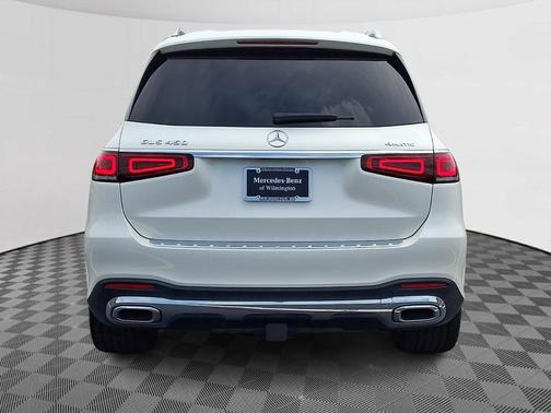 MANUFAKTUR Diamond White Metallic 2023 Mercedes-Benz GLS 450 4MATIC