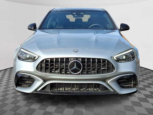 2024 Mercedes-Benz AMG C 63 S E Performance