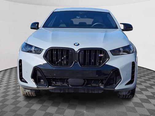 2025 BMW X6 M60i