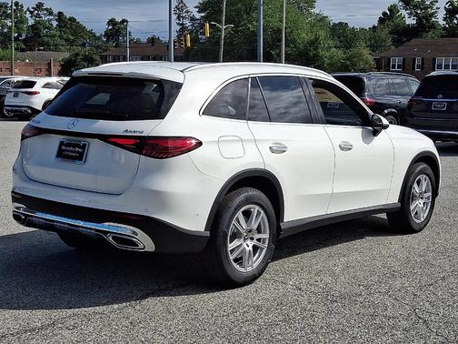 2025 Mercedes-Benz GLC 300 Base 4MATIC