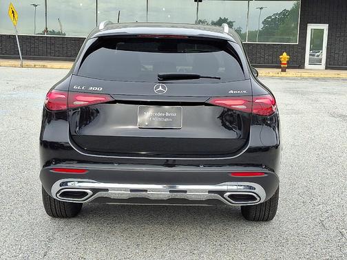 2026 Mercedes-Benz GLC 300 Base 4MATIC