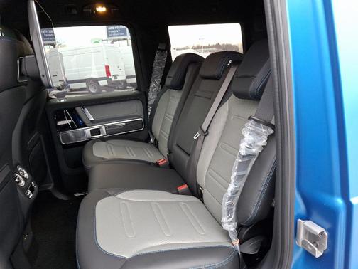 2025 Mercedes-Benz G-Class Base