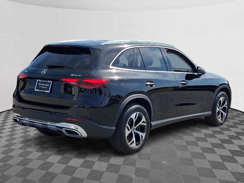 2025 Mercedes-Benz GLC 350e Base 4MATIC