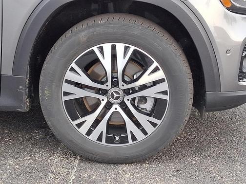 2026 Mercedes-Benz GLB 250 Base 4MATIC