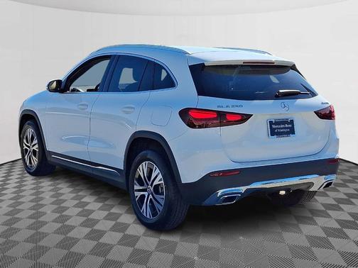 2025 Mercedes-Benz GLA 250 Base 4MATIC