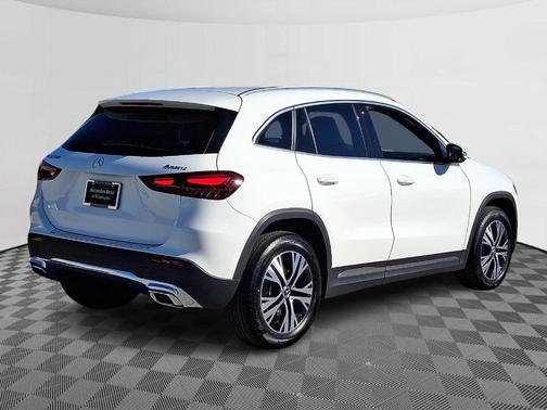 2025 Mercedes-Benz GLA 250 Base 4MATIC