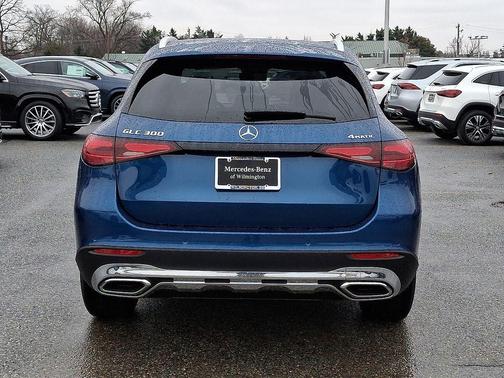Starling Blue Metallic 2026 Mercedes-Benz GLC 300 Base 4MATIC