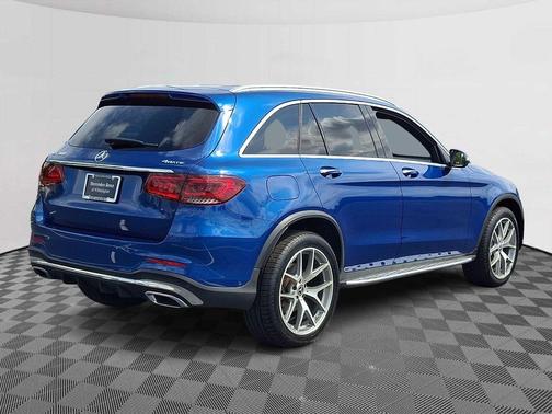 Starling Blue Metallic 2022 Mercedes-Benz GLC 300 Base 4MATIC