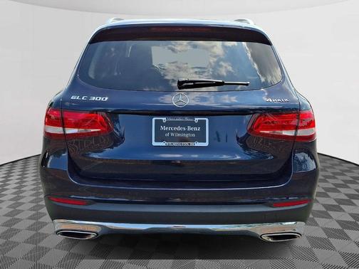 Lunar Blue Metallic 2018 Mercedes-Benz GLC 300 Base 4MATIC