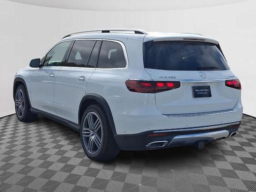 2026 Mercedes-Benz GLS 450 4MATIC