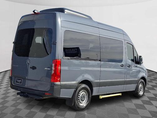 2023 Mercedes-Benz Sprinter 2500 144 WB Standard Roof Passenger