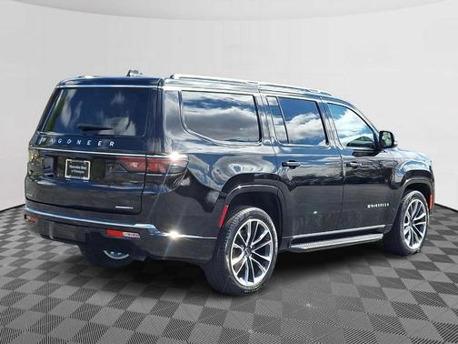 2023 Jeep Wagoneer Series II