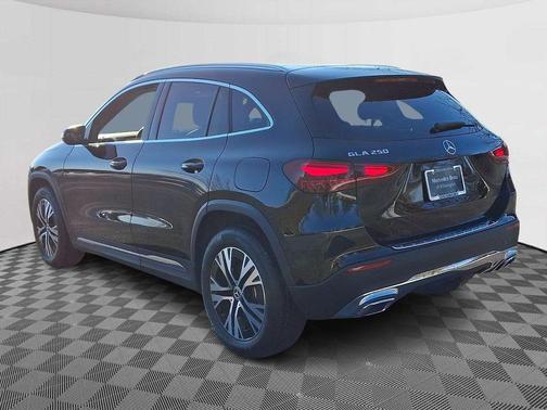 2026 Mercedes-Benz GLA 250 Base 4MATIC