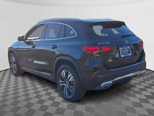 2026 Mercedes-Benz GLA 250 Base 4MATIC