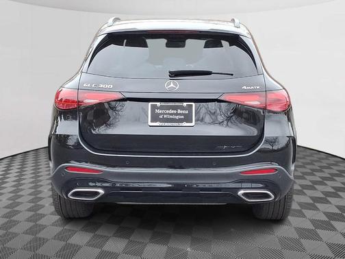 2025 Mercedes-Benz GLC 300 Base 4MATIC