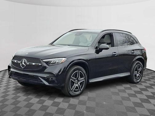 2025 Mercedes-Benz GLC 300 Base 4MATIC
