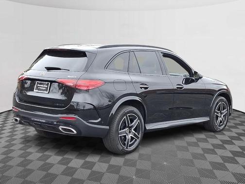 2025 Mercedes-Benz GLC 300 Base 4MATIC
