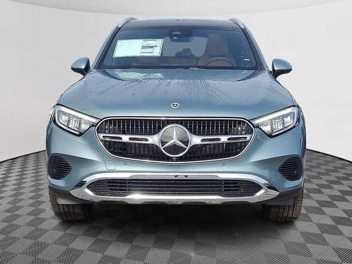 Silver 2026 Mercedes-Benz GLC 300 Base 4MATIC