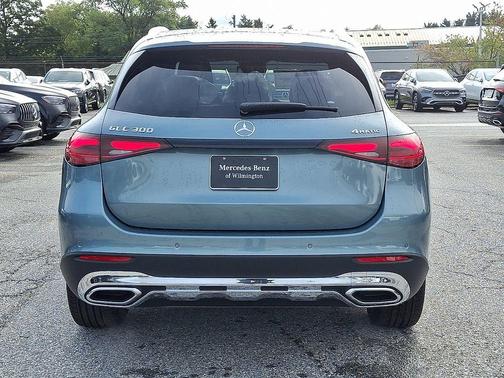 Silver 2026 Mercedes-Benz GLC 300 Base 4MATIC