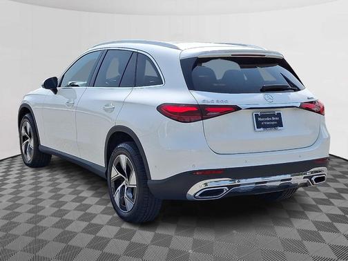 2023 Mercedes-Benz GLC 300 Base 4MATIC