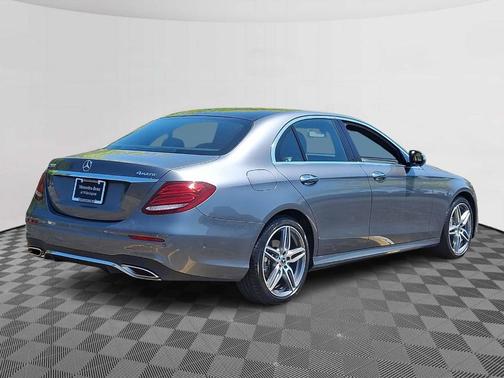 Selenite Gray Metallic 2019 Mercedes-Benz E-Class E 300