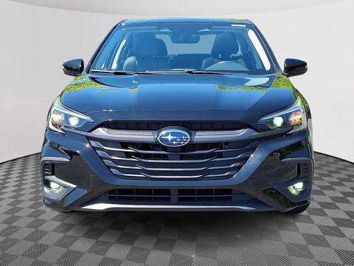 Crystal Black Silica 2025 Subaru Legacy