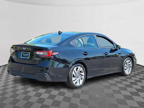 Crystal Black Silica 2025 Subaru Legacy