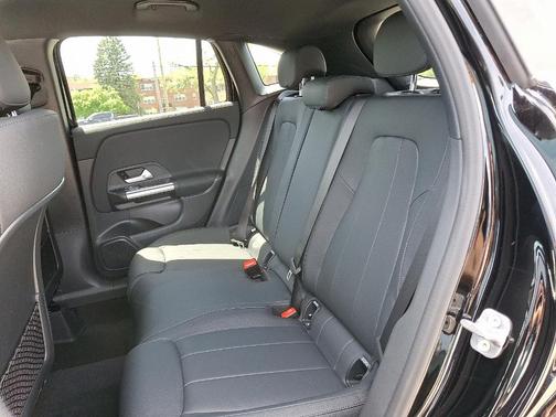 2025 Mercedes-Benz GLA 250 Base 4MATIC