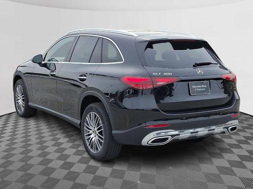2025 Mercedes-Benz GLC 300 Base 4MATIC