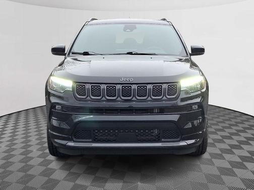 2023 Jeep Compass Altitude