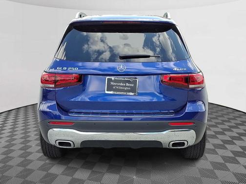2021 Mercedes-Benz GLB 250 Base 4MATIC