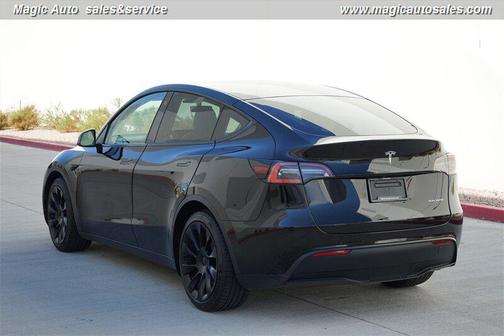 2021 Tesla Model Y Long Range Dual Motor All-Wheel Drive