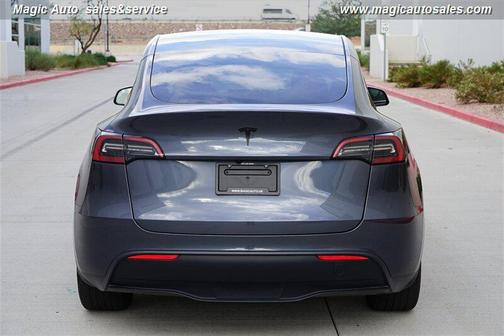 2023 Tesla Model Y RWD