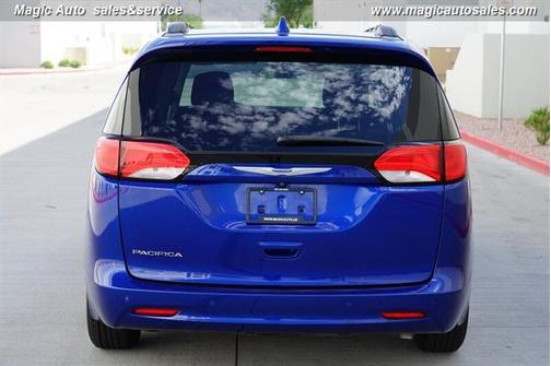 2019 Chrysler Pacifica Touring