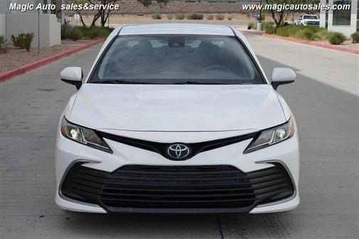 2022 Toyota Camry LE
