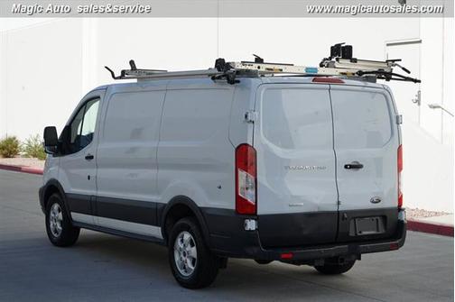 2018 Ford Transit-250 Base