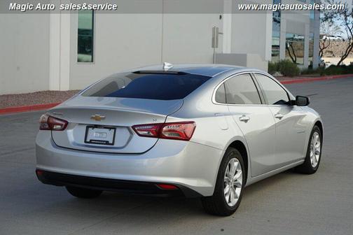 2022 Chevrolet Malibu FWD LT