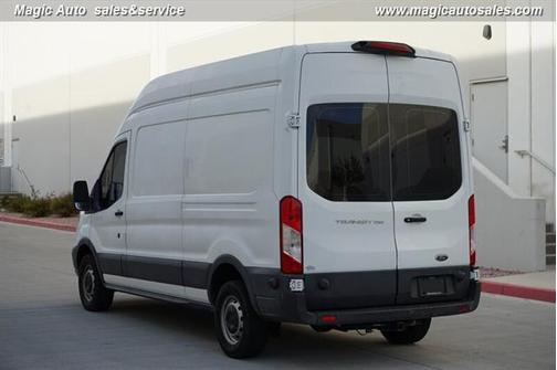 2018 Ford Transit-250 Base