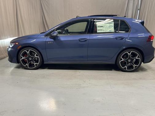 2025 Volkswagen Golf GTI 2.0T S DSG