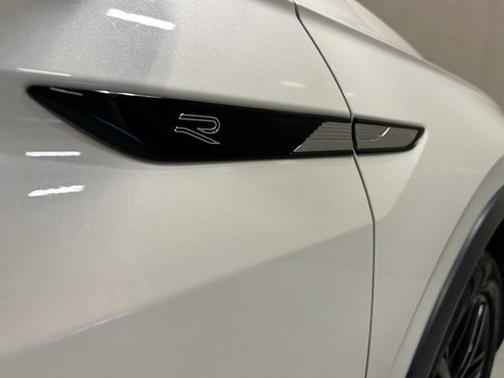 2022 Volkswagen Tiguan 2.0T SE R-Line Black 4MOTION