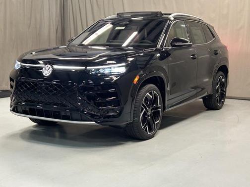 2026 Volkswagen Tiguan 2.0T SEL R-Line 4MOTION